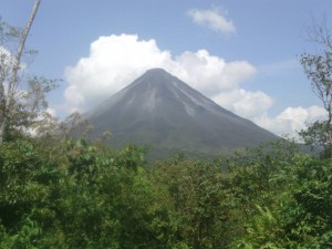 arenal volcano